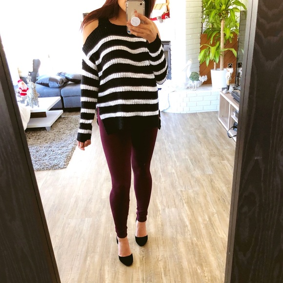 SALE* OTS Knit top -LAST1 - Picture 7 of 7